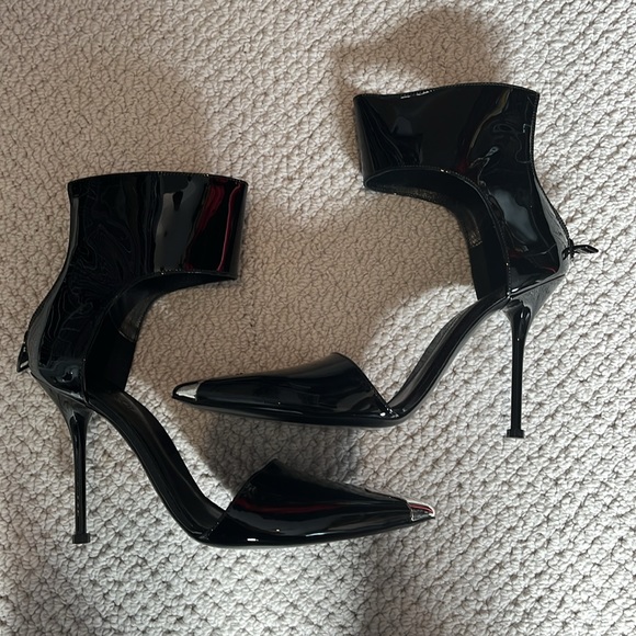 Alexander McQueen ankle pumps - Picture 8 of 9